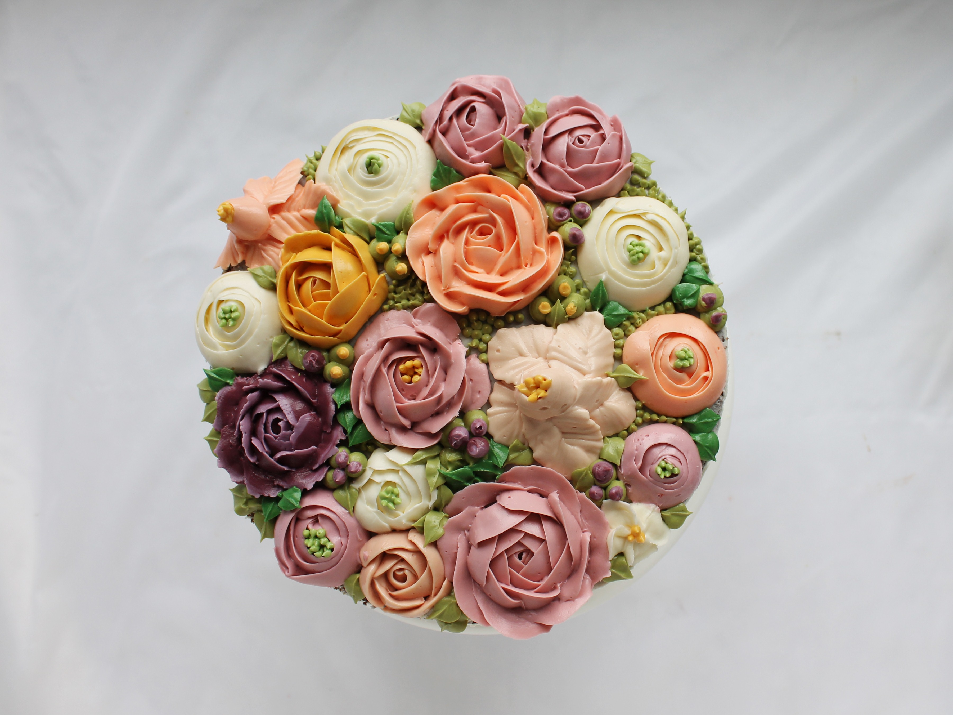 How To Make Icing Flowers For A Flower Cake